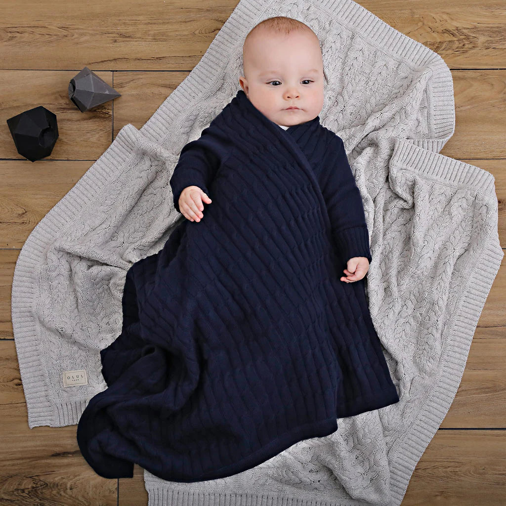 All over Cable Shwrap™ blanket: One Size, Navy